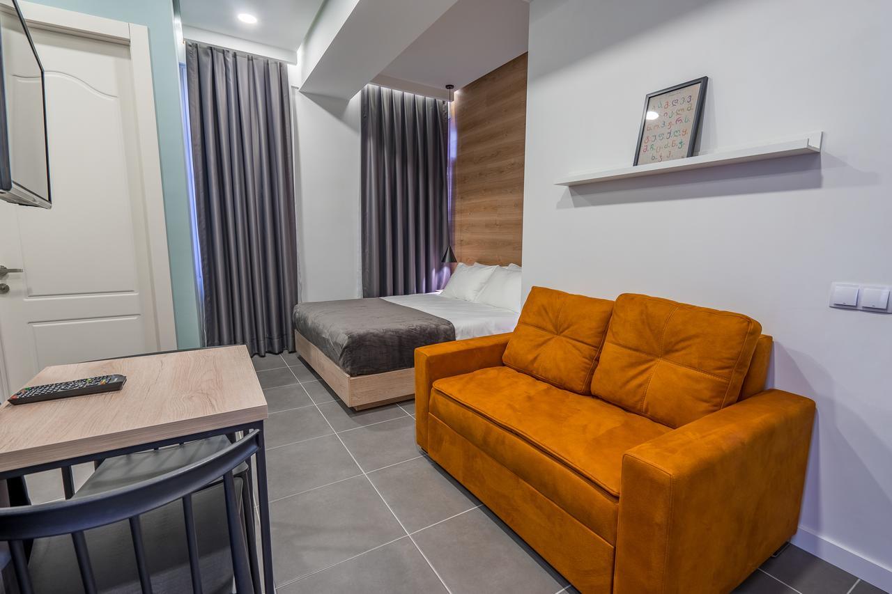 8 Apartotel On Meidan *