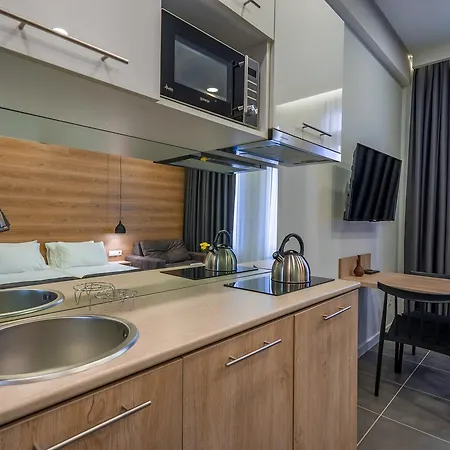 8 Rooms Apartotel On Meidan Tbilisi Exterior photo